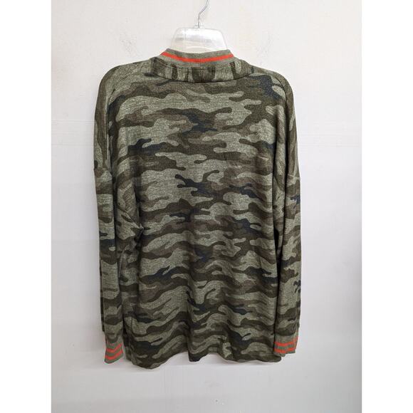 PJ Salvage Womens Cardigan Sweater Camouflage Button Front Pockets Size Medium - Picture 5 of 7